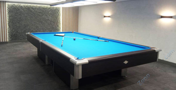 Бильярдный стол High tech