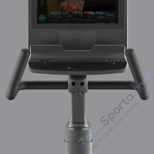 Горизонтальный велоэргометр Matrix Endurance с консолью Premium LED