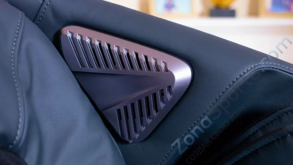 Массажное кресло Ergonova Robotouch Beige Массажное кресло Ergonova Robotouch Beige