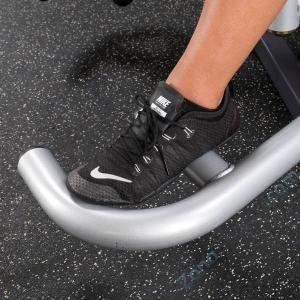 Приведение-отведение ног сидя Body Solid GIOT-STK